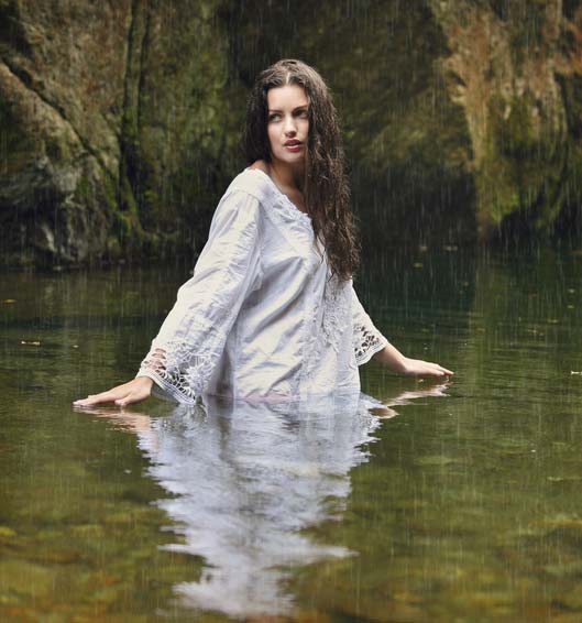 femme_reflet_blanc